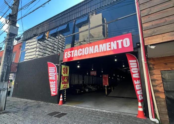 Studio inteiro ótima localização centro